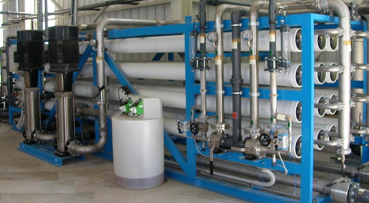 دستگاه تصفیه آب صنعتی یا آب شیرین کن