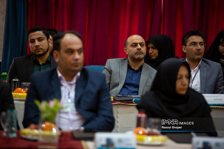 نشست تخصصی مدیران عامل و رؤسای سازمان‌ها و شرکت‌های مدیریت پسماند شهرداری‌های کشور