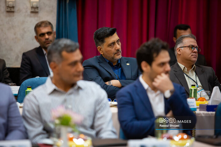 نشست تخصصی مدیران عامل و رؤسای سازمان‌ها و شرکت‌های مدیریت پسماند شهرداری‌های کشور