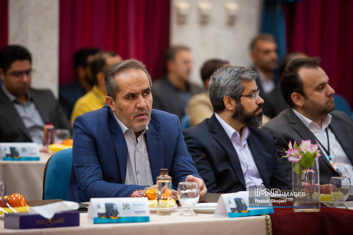 نشست تخصصی مدیران عامل و رؤسای سازمان‌ها و شرکت‌های مدیریت پسماند شهرداری‌های کشور