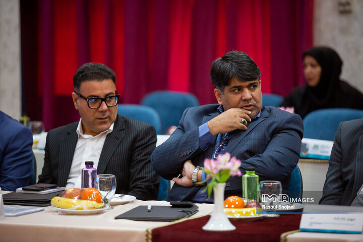 نشست تخصصی مدیران عامل و رؤسای سازمان‌ها و شرکت‌های مدیریت پسماند شهرداری‌های کشور