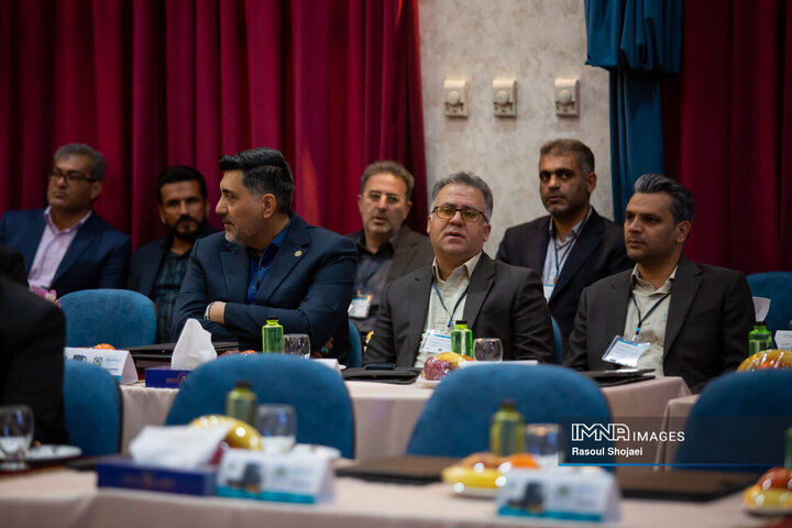 نشست تخصصی مدیران عامل و رؤسای سازمان‌ها و شرکت‌های مدیریت پسماند شهرداری‌های کشور