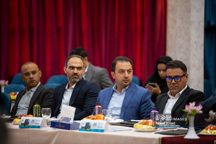 نشست تخصصی مدیران عامل و رؤسای سازمان‌ها و شرکت‌های مدیریت پسماند شهرداری‌های کشور