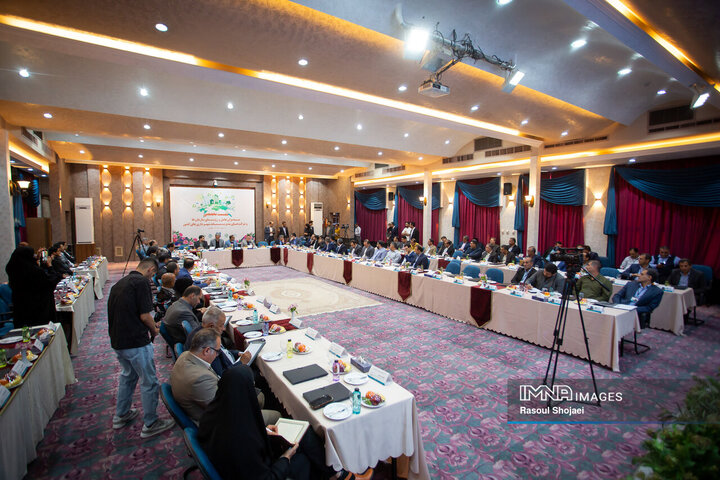 نشست تخصصی مدیران عامل و رؤسای سازمان‌ها و شرکت‌های مدیریت پسماند شهرداری‌های کشور