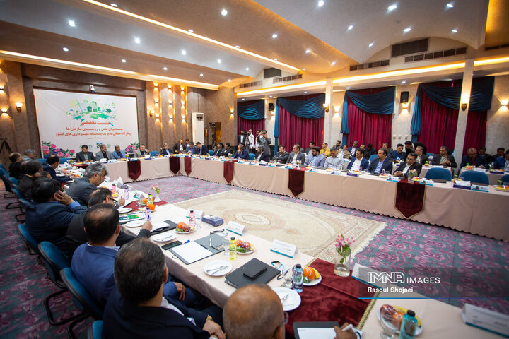 نشست تخصصی مدیران عامل و رؤسای سازمان‌ها و شرکت‌های مدیریت پسماند شهرداری‌های کشور