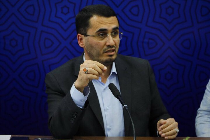 متفکر آزاد: ایران در امور داخلی یمن دخالتی ندارد/ انصارالله جنبشی کاملا مستقل است