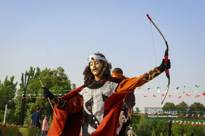 بزرگداشت حکیم ابوالقاسم فردوسی در طوس