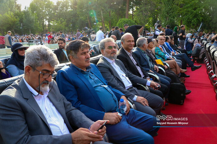 بزرگداشت حکیم ابوالقاسم فردوسی در طوس