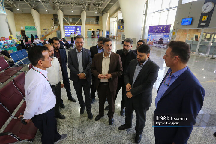 بازدید سرزده دادستان اصفهان از فرودگاه شهید بهشتی