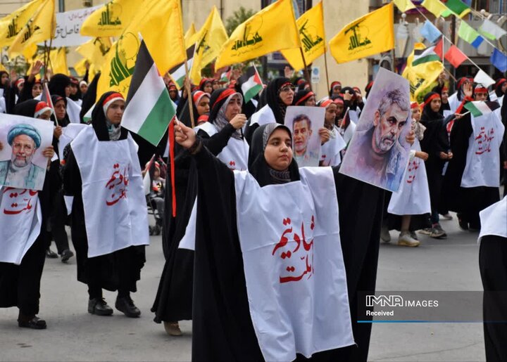 اجتماع دختران حاج قاسم در کرمان