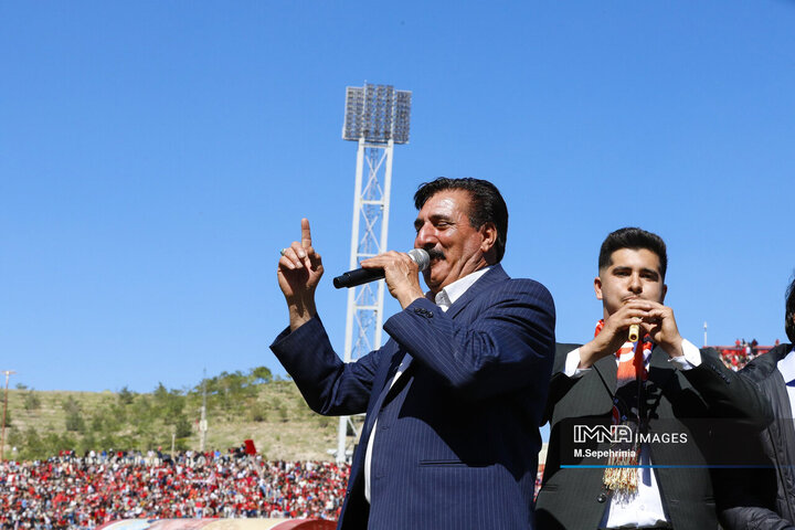 جشن قهرمانی تراکتور