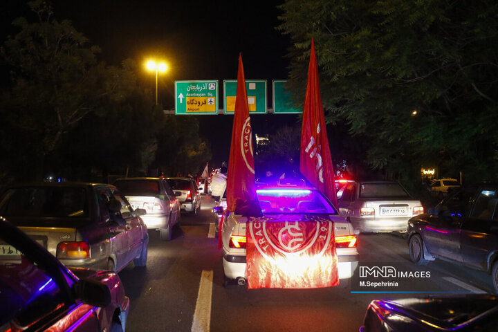 جشن قهرمانی تراکتور