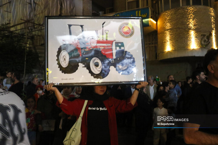 جشن قهرمانی تراکتور