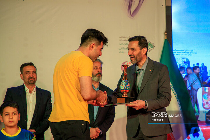 اختتامیه بیست‌و‌چهارمین دوره مسابقات جام مولای عرشیان و بانوی قدسیان