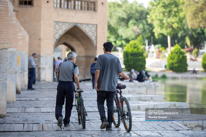 زاینده‌رود حوالی 7 صبح