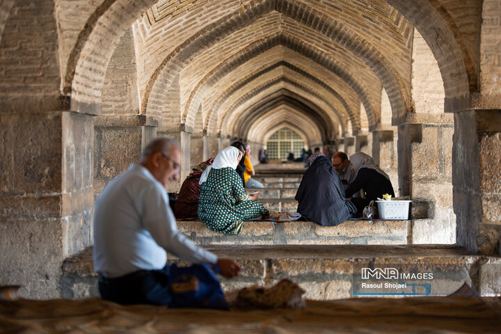 زاینده‌رود حوالی 7 صبح