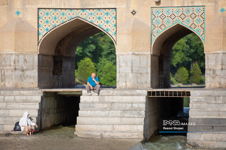 زاینده‌رود حوالی 7 صبح