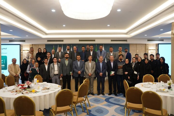 بهترین CRM ایرانی سال 1403 در جشنواره سرآمد معرفی شد