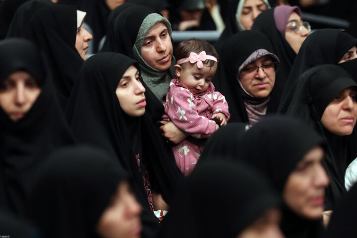 دیدار معلمان با رهبر معظم انقلاب