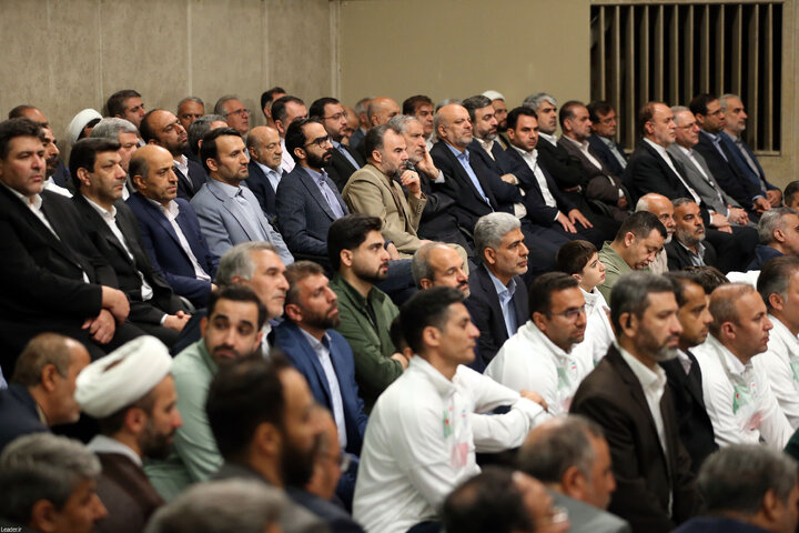 دیدار معلمان با رهبر معظم انقلاب