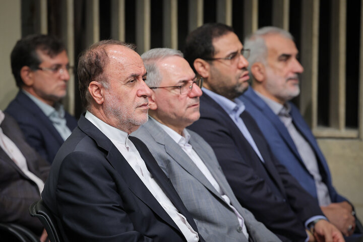 دیدار معلمان با رهبر معظم انقلاب