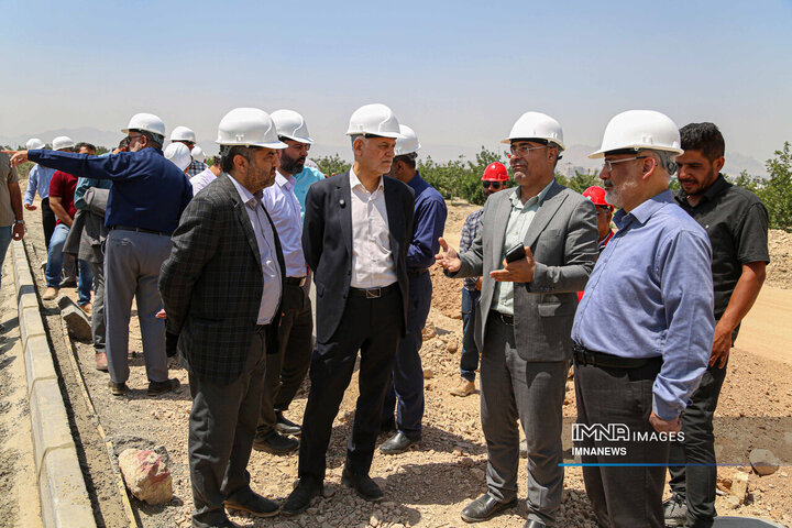 بازدید میدانی شهردار اصفهان از پروژه‌های شهری