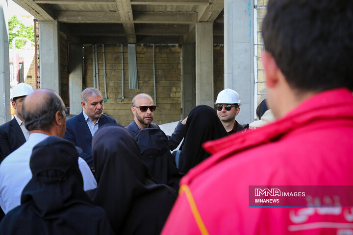 تور رسانه‌ای بازدید خبرنگاران از پروژه‌های شهری شهرکرد