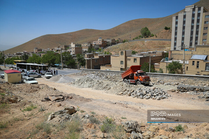 تور رسانه‌ای بازدید خبرنگاران از پروژه‌های شهری شهرکرد