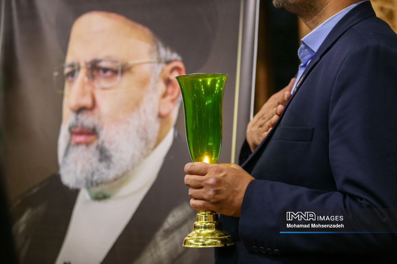 فرودی که شهید جمهور را در قلبِ مردمِ قم جاودانه کرد