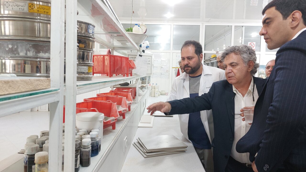 برتری کیفیت کاشی و تولیدات صنایع نایین نسبت به تولیدات گوریس ارمنستان