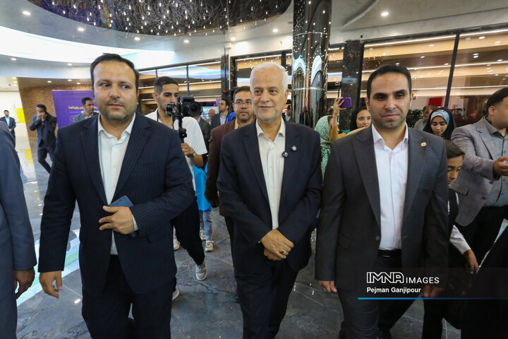 آیین بهره‌برداری از پروژه‌های مجموعه شهر رویاها