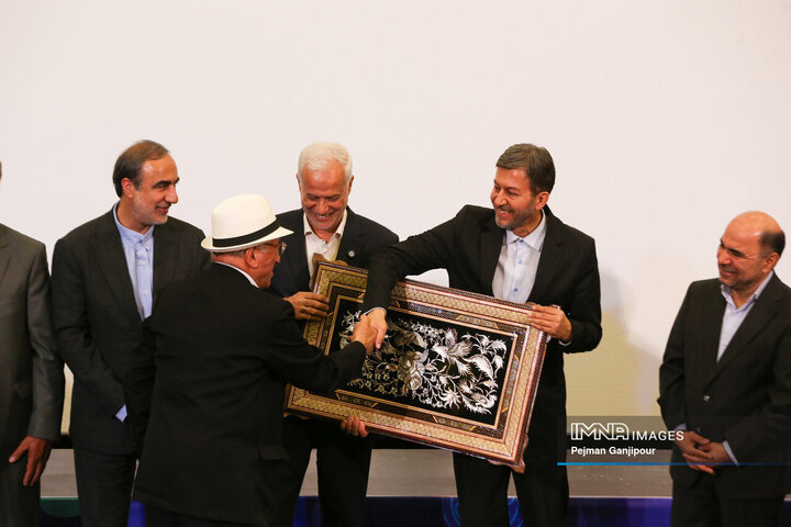 آیین بهره‌برداری از پروژه‌های مجموعه شهر رویاها