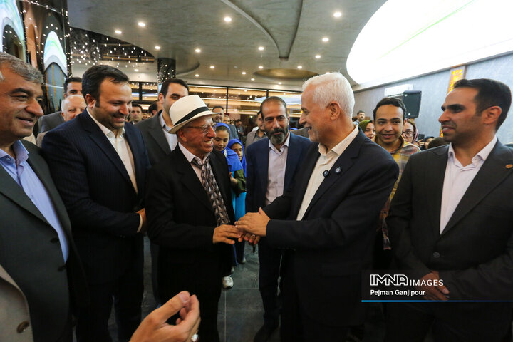 آیین بهره‌برداری از پروژه‌های مجموعه شهر رویاها