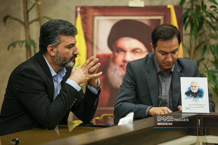 بازدید سرزده شهردار اصفهان از شهرداری منطقه 14