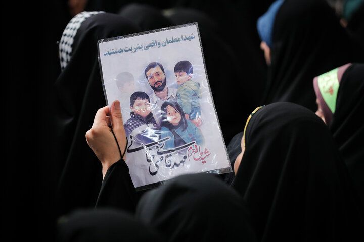 دیدار معلمان با رهبر معظم انقلاب