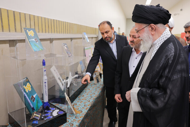 دیدار معلمان با رهبر معظم انقلاب