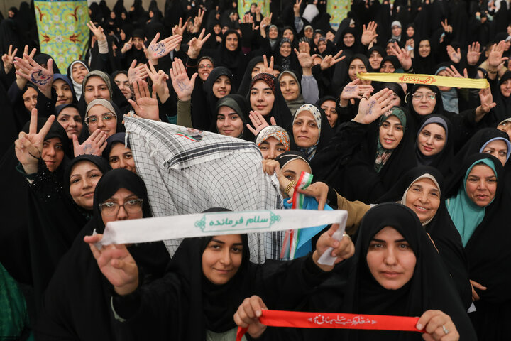 دیدار معلمان با رهبر معظم انقلاب