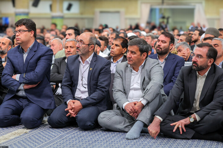 دیدار معلمان با رهبر معظم انقلاب