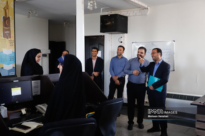 حضور مدیر منطقه 11 شهرداری اصفهان در خبرگزاری ایمنا