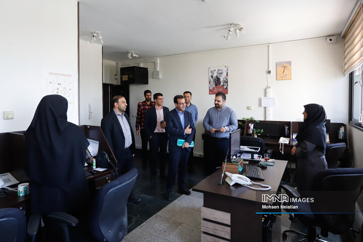 حضور مدیر منطقه 11 شهرداری اصفهان در خبرگزاری ایمنا