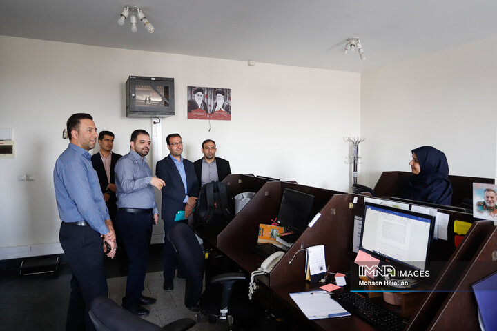 حضور مدیر منطقه 11 شهرداری اصفهان در خبرگزاری ایمنا