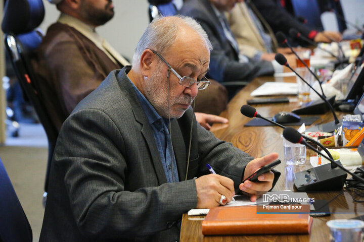 صحن علنی شورای شهر اصفهان