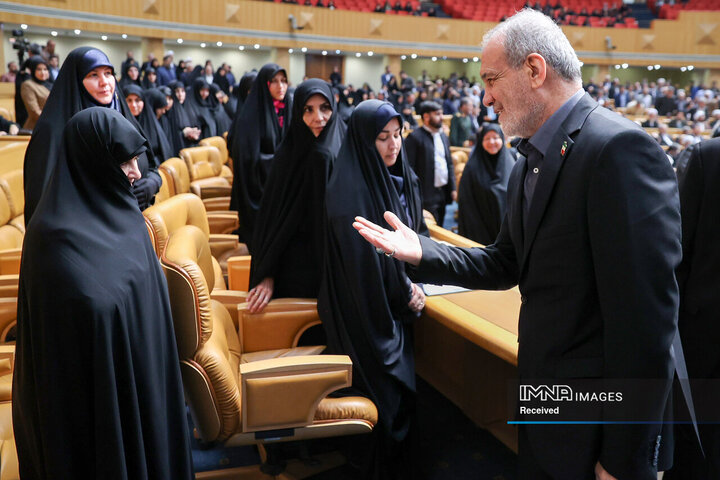 همایش بین‌المللی دیپلماسی مقاومت و بزرگداشت شهدای خدمت
