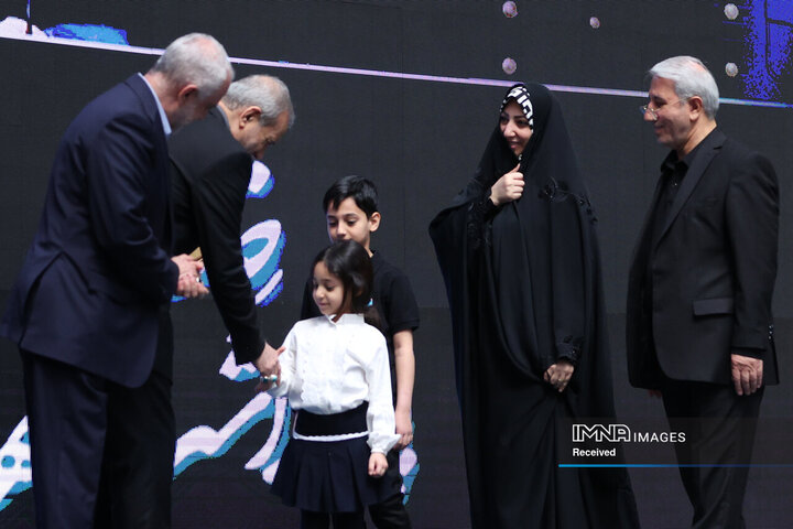 همایش بین‌المللی دیپلماسی مقاومت و بزرگداشت شهدای خدمت