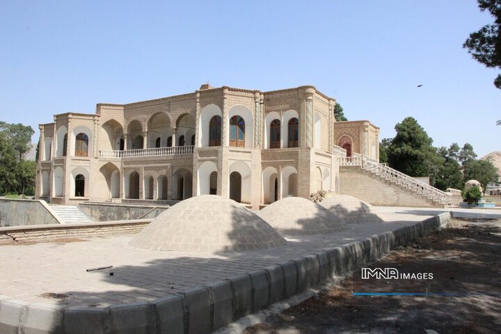 ردپای نخستین پزشکان کرمانی بر پله‌های یک بنای فراموش شده