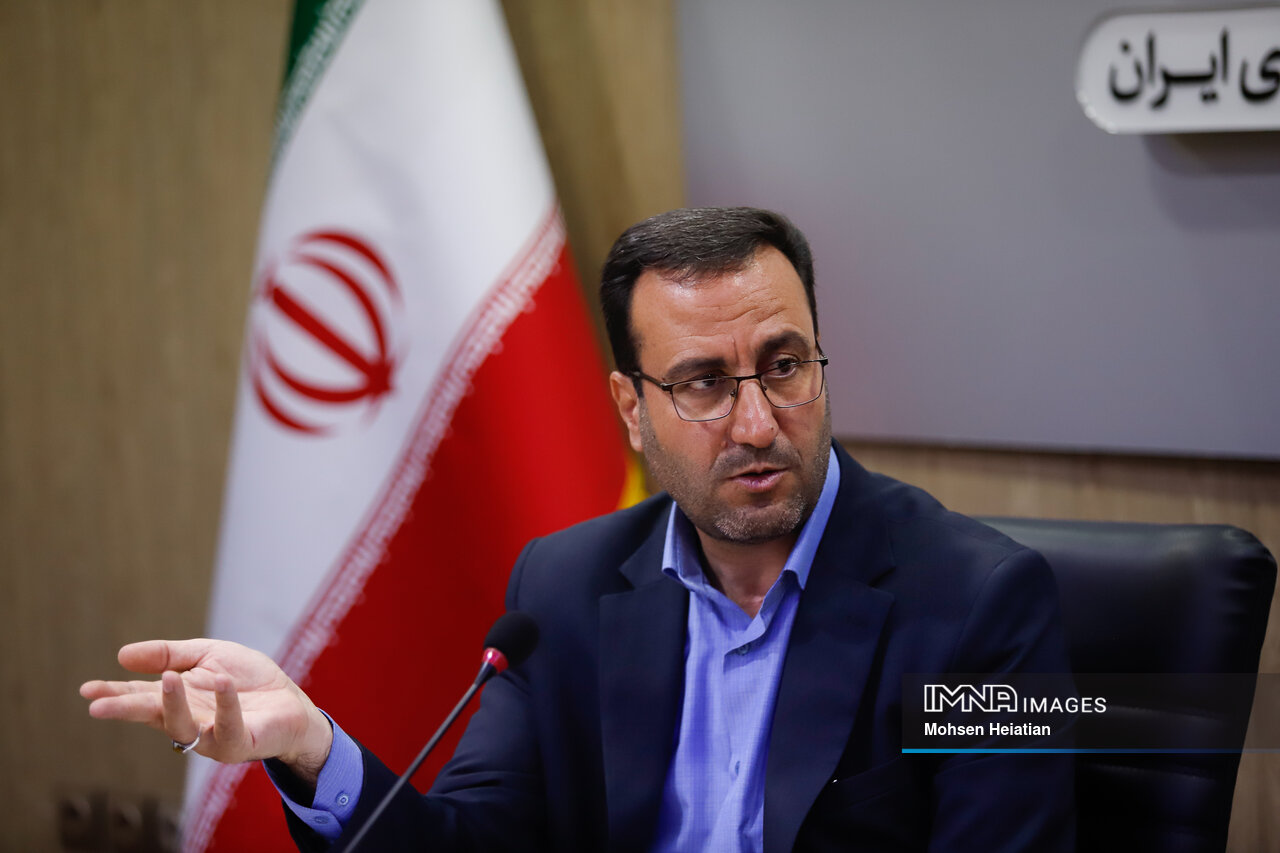 پایان انتظار ۲۰ پرونده بلاتکلیف در منطقه ۱۱ اصفهان/ مترو به رهنان میرسد