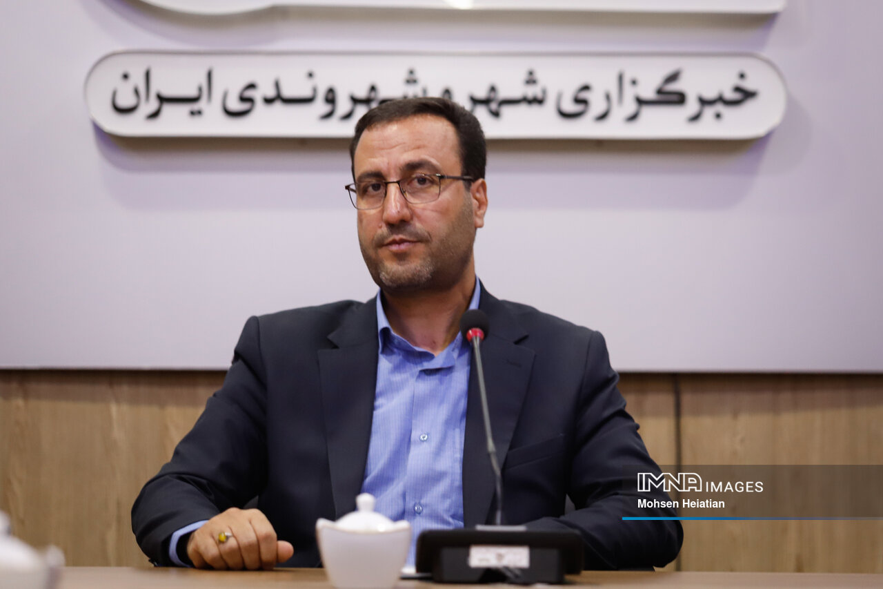 منطقه ۱۱ پرچم‌دار پاسخگویی به شهروندان در سامانه ۱۳۷ اصفهان