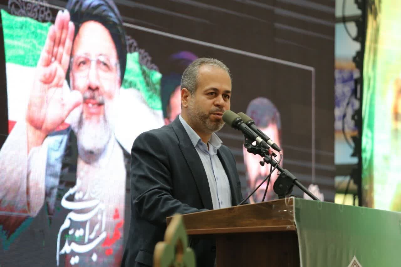 شهید رئیسی خستگی‌ناپذیر و شجاع بود