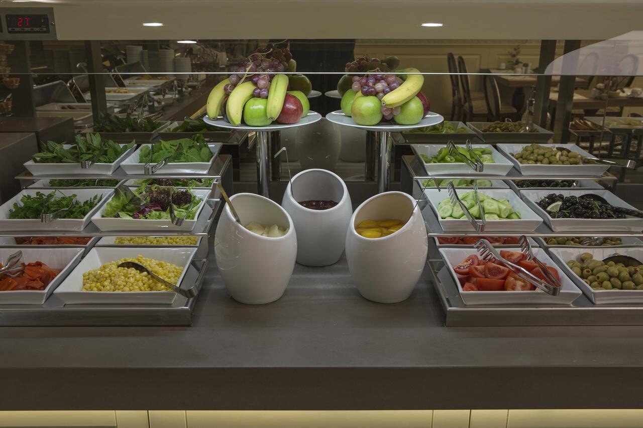 اماکن تاریخی و غذا های محلی شهر مشهد