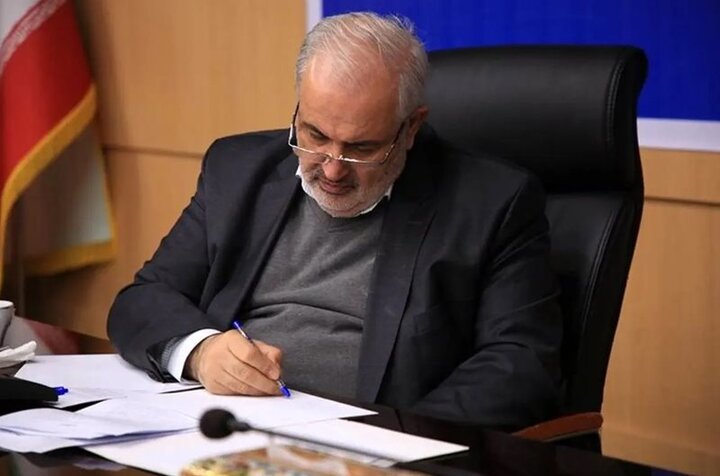 وزیر نیرو بخشنامه «خاموشی سامانه‌های سرمایشی در پایان وقت اداری» را صادر کرد